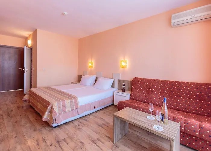 Apolis 3* ソゾポル