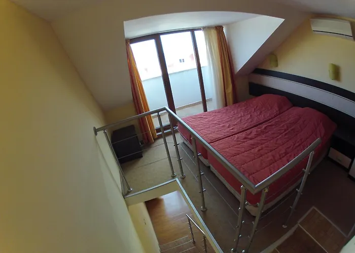 Apolis ホテル ソゾポル