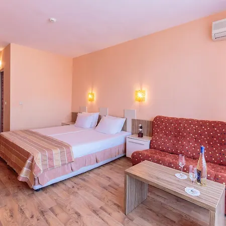 Apolis 3* Sosopol